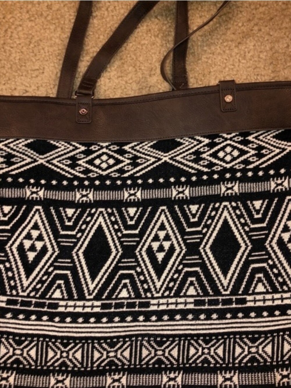 Thirty-One Black and White Patterned Tote Bag with Brown Trim